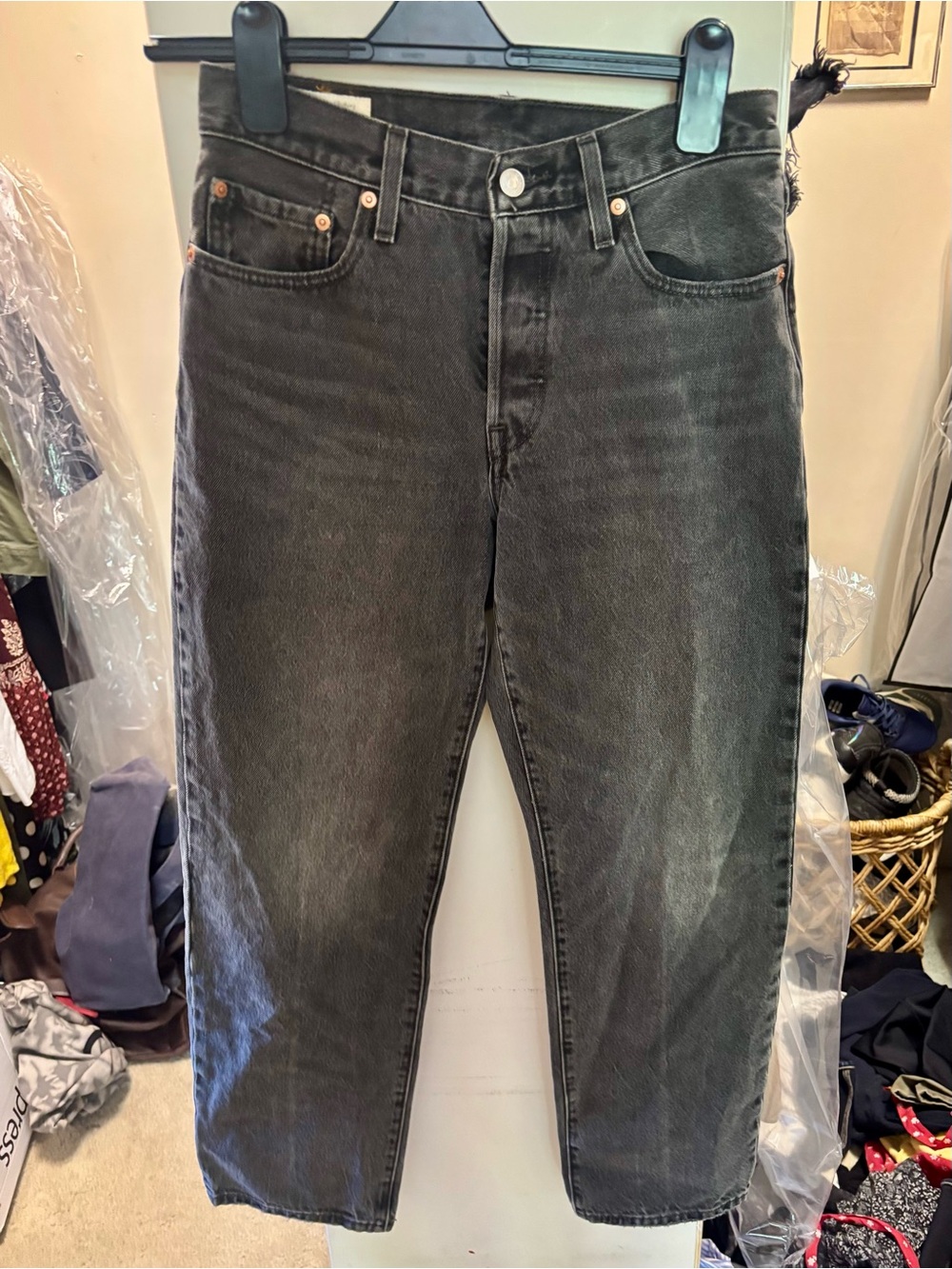 Levi's Black Washed Ankle-Length Jeans